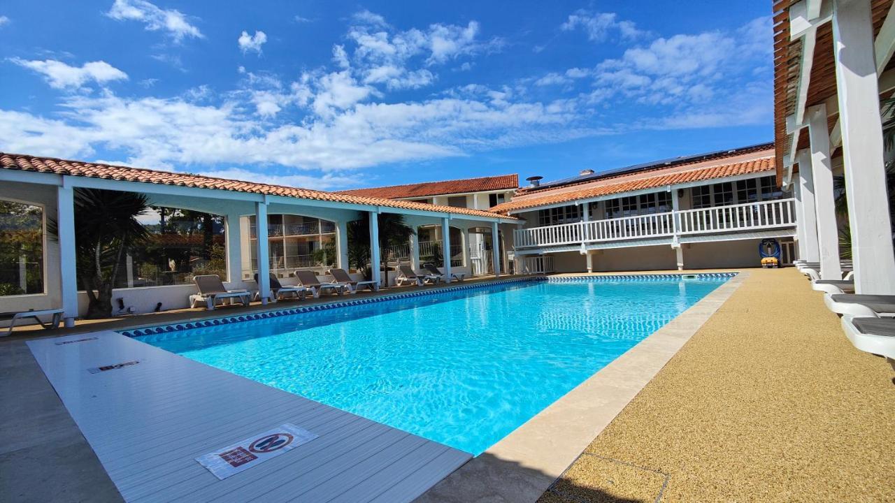 Hotel Et Spa Les Cleunes Oleron Saint-Trojan-les-Bains Exterior foto
