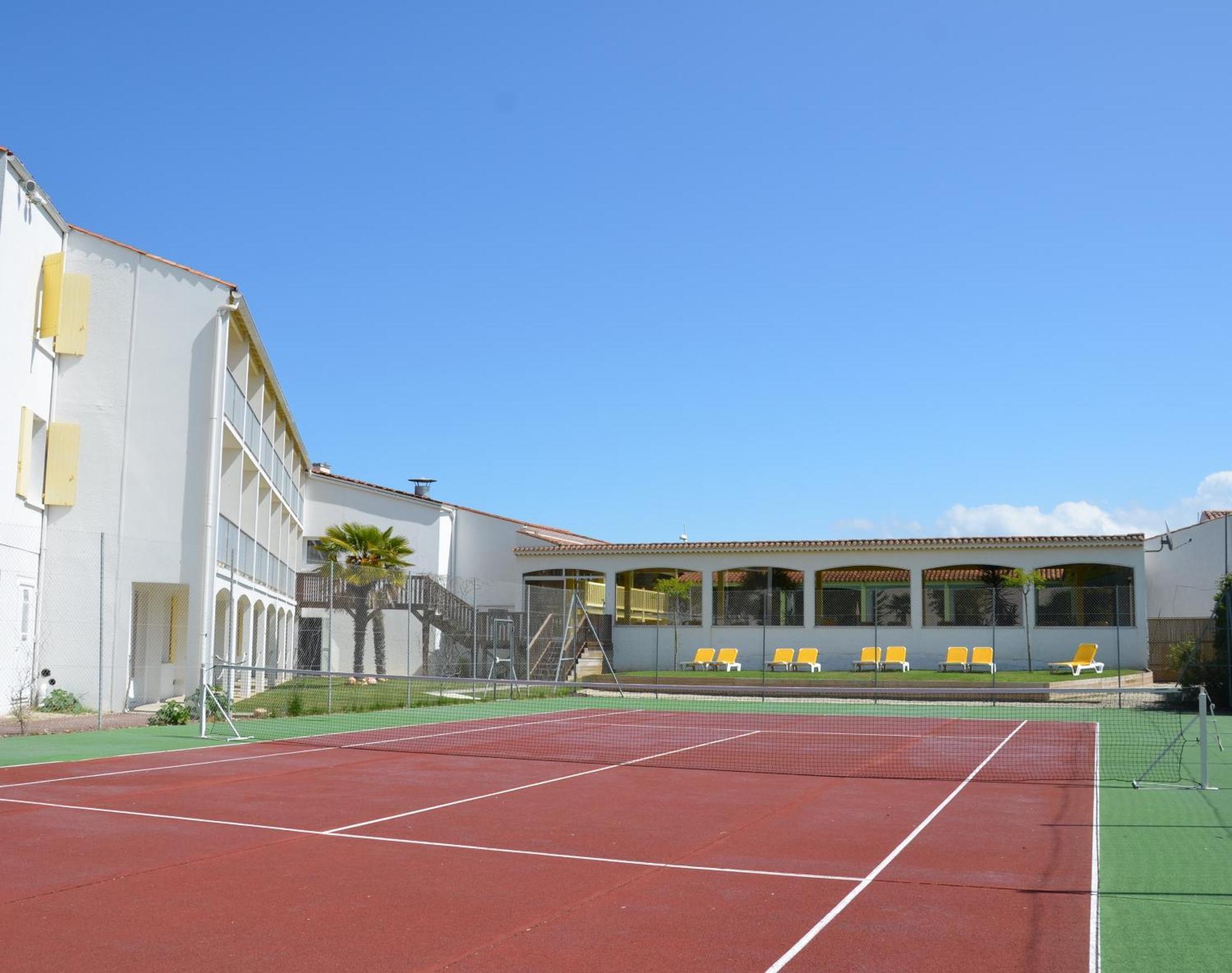 Hotel Et Spa Les Cleunes Oleron Saint-Trojan-les-Bains Exterior foto